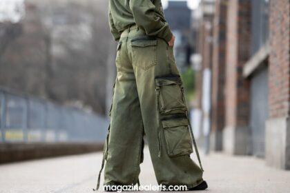 baggy cargo pants
